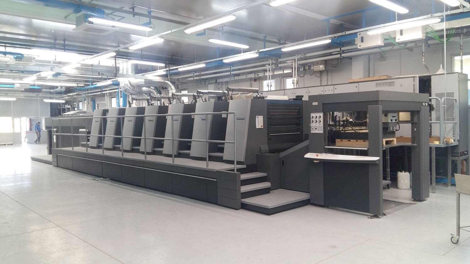 Camporese sold an Heidelberg XL105-6LX3-UV to Scatolificio Cristina of Varese (IT) - a company of Pusterla 1880 Group